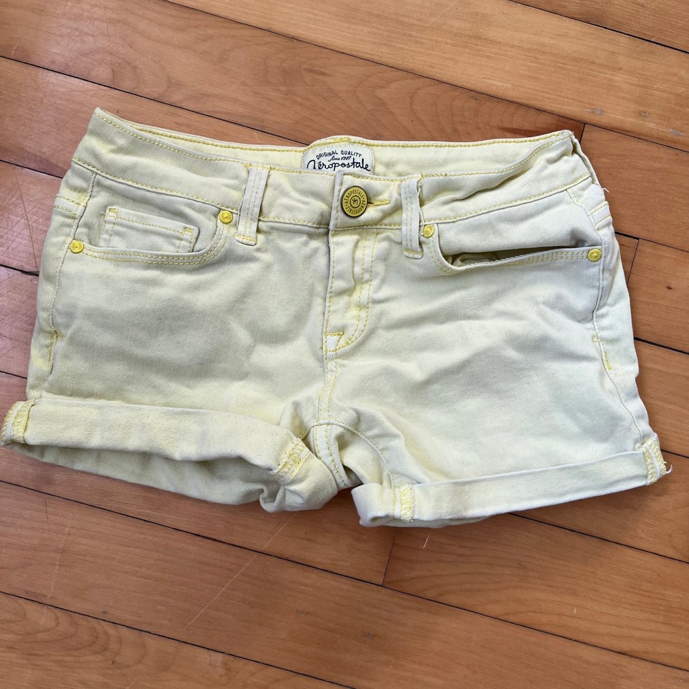 Aeropostale Women Yellow micro mini Denim Shorts Size 00 Low Rise Stretch